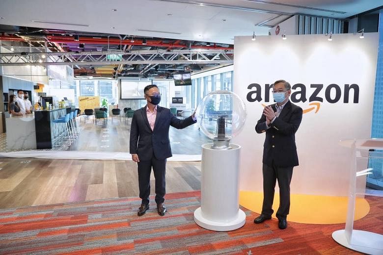 Amazon to create 200 more jobs in Singapore, opens new office over 3 floors  at Asia Square | The Straits Times