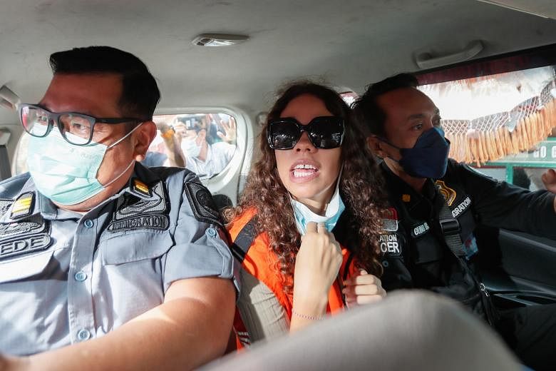 Us Woman Who Assisted In Bali Suitcase Murder To Be Deported On