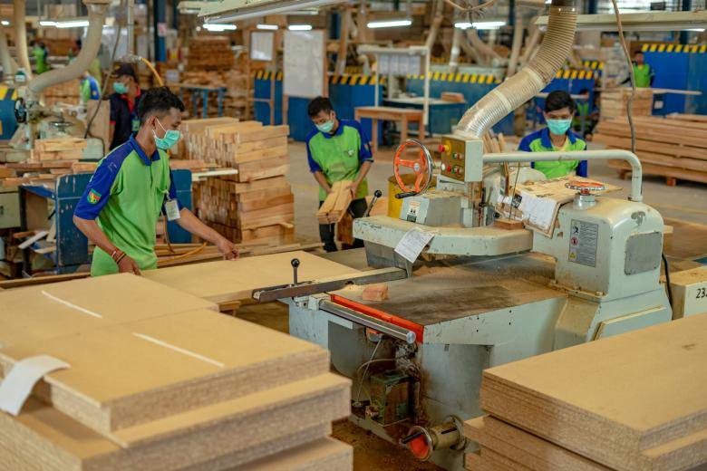 Business is booming for Indonesian furniture makers despite global
