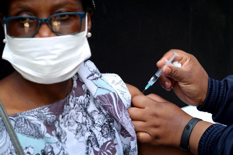 What do we know about Omicron variant detected in South Africa with