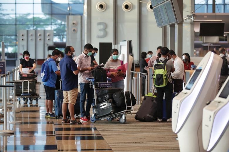 Daily ART tests for all VTL travellers arriving in S'pore from Dec 7 ...