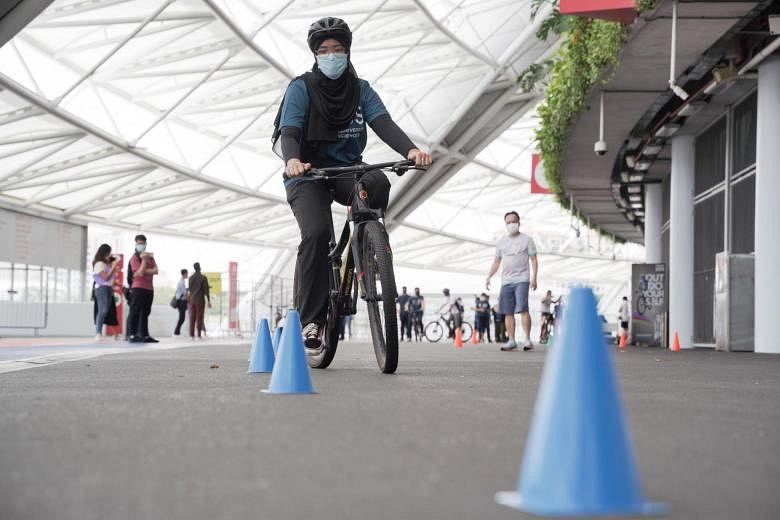 New LTA programme aims to improve skills and etiquette of cyclists ... - The Straits Times