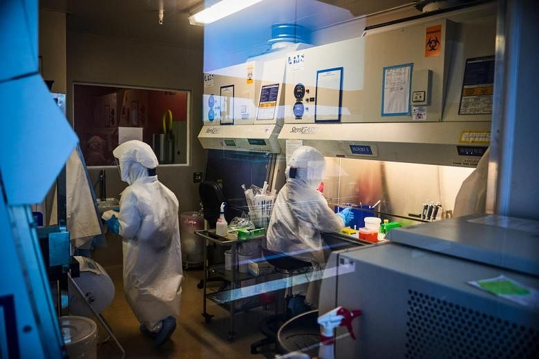 À l’intérieur des laboratoires de virologie d’Afrique du Sud : à la recherche de la prochaine variante de Covid-19