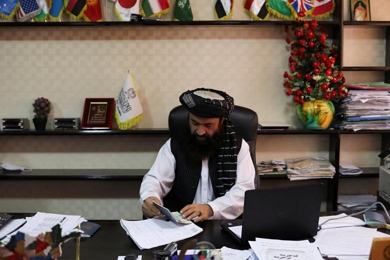 Taliban Government Resumes Issuing Afghan Passports In Kabul The   Yq Kabulpassport 18122021 