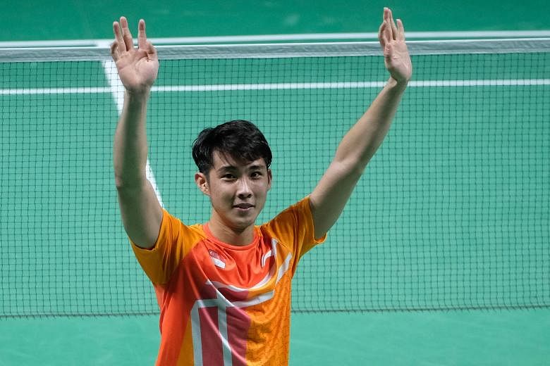 Badminton : Loh Kean Yew devient le premier S’porean à atteindre la finale mondiale des c’ships