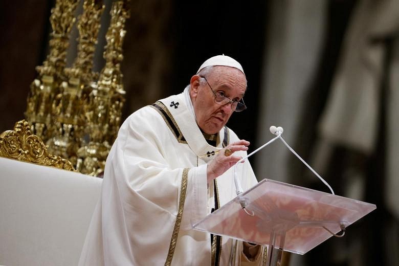 Look beyond the lights and remember the poor, Pope says on