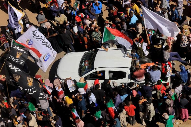 Empat orang yang memprotes pemerintahan militer di Sudan tewas, kata polisi