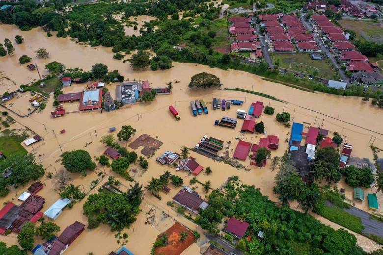 Flooding in the Pengkalan area in Melaka on Jan 1, 2022.