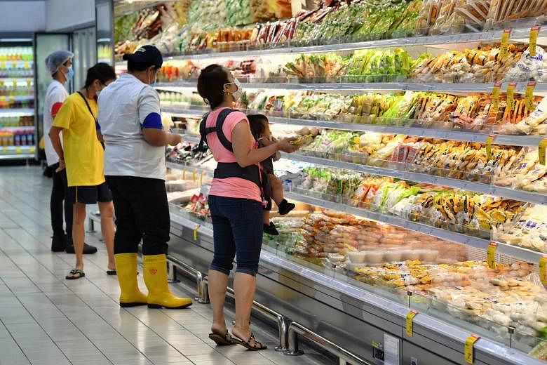 Forum : ressentir les effets de la hausse des prix des produits alimentaires de tous les jours