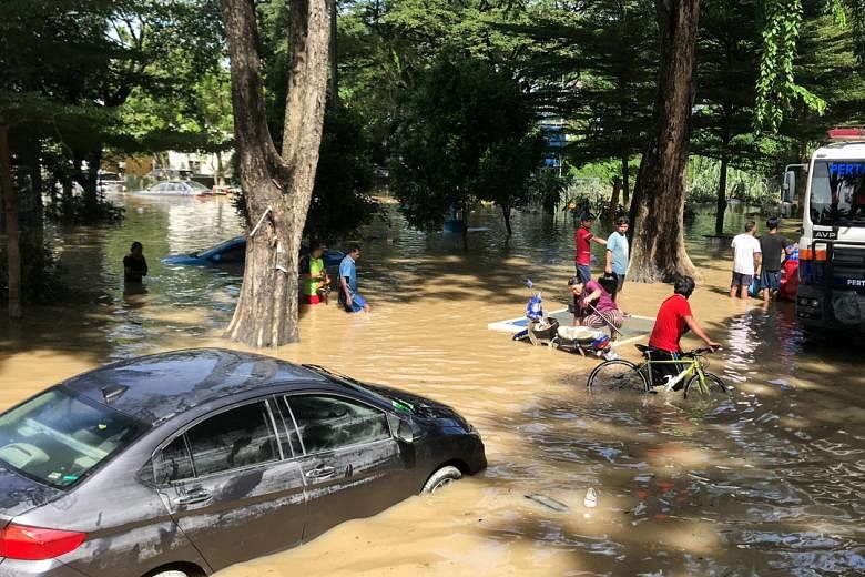 Parlemen Malaysia akan duduk pada 20 Januari untuk membahas banjir, kata PM