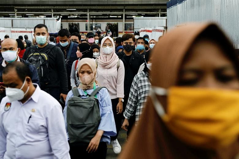 Indonesia melihat kasus Omicron tiga kali lipat dalam seminggu;  Pemerintah imbau masyarakat tunda perjalanan ke luar negeri