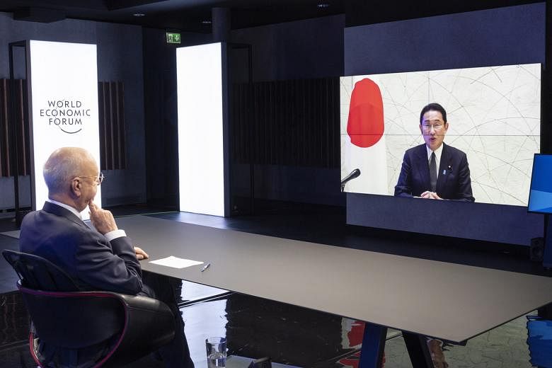 PM Jepang Kishida di WEF: Abenomics tidak menciptakan ekonomi yang berkelanjutan