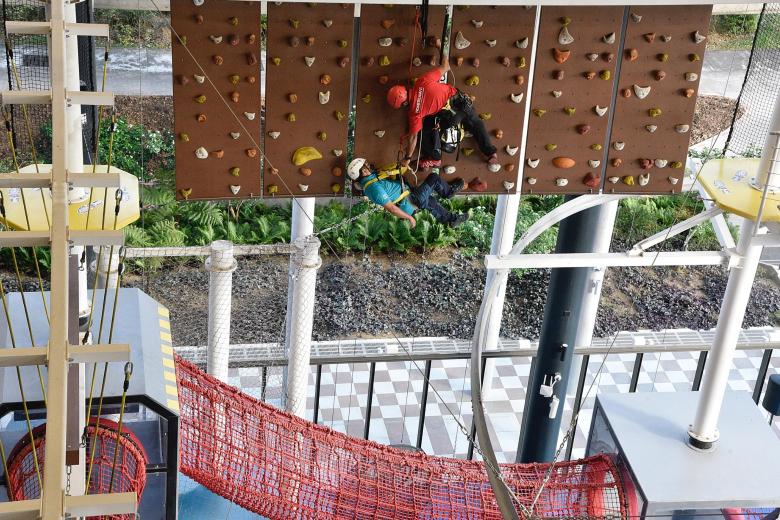 New training standards for rope confidence courses launched The