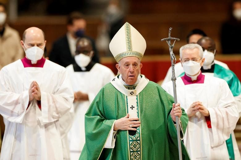Le pape confère des ministères laïcs aux femmes, formalisant la reconnaissance des rôles