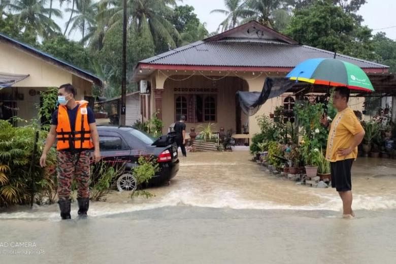 Malaysias Klang Valley Hit By Flash Floods Again After Heavy Downpour The Straits Times