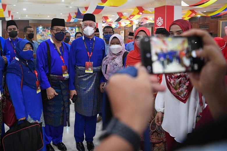 Malaysia's Ex-premier Najib, Not PM Ismail, Elicits Loudest Buzz In ...