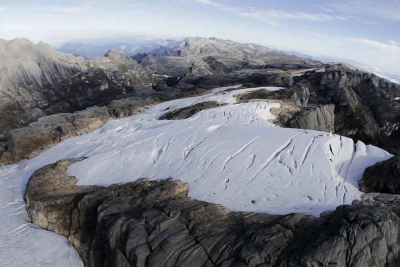 Indonesian Mountain To Lose 'everlasting' Snow To Climate Change By ...