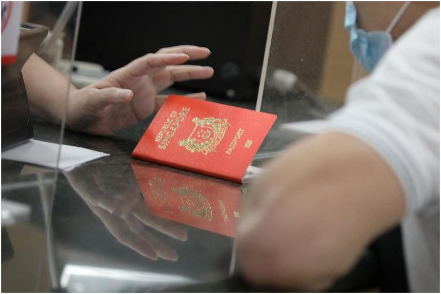 At least one-month wait for new Singapore passports: ICA | The Straits Times