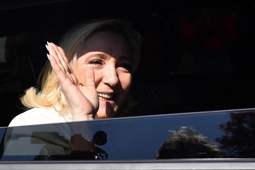 L’organe anti-fraude de l’UE accuse Marine Le Pen de détournement de fonds