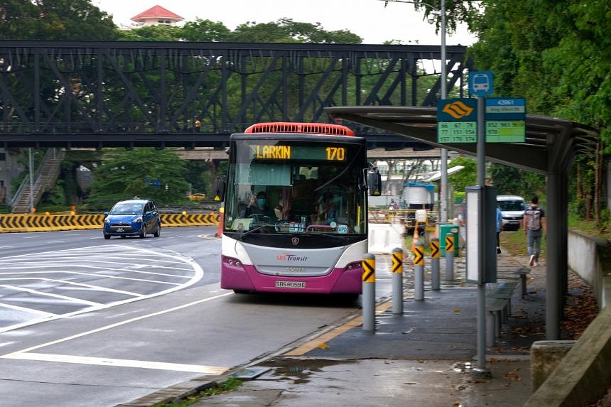 S pore Malaysia cross border public bus and taxi services to