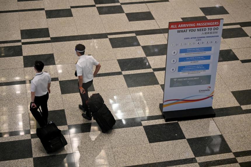 sia-to-gradually-restore-pilots-basic-salaries-to-pre-pandemic-levels