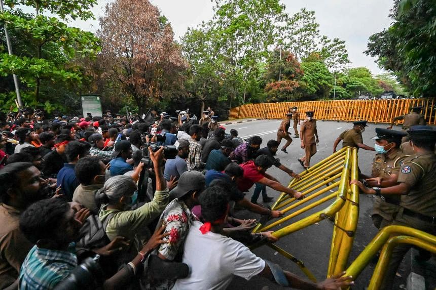 Anti-government protest strike in Sri Lanka shuts schools, businesses | The  Straits Times