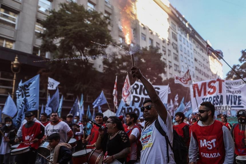 Thousands In Argentina Protest Soaring Inflation | The Straits Times