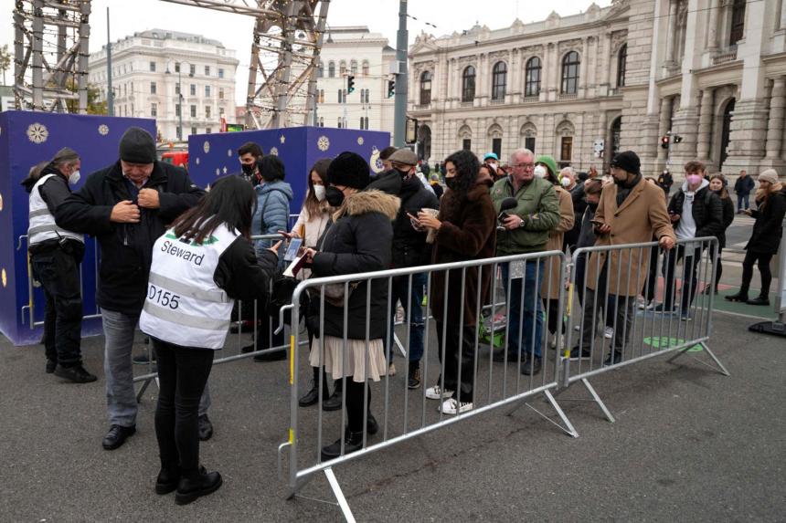 Austria to suspend requirement to wear face masks for 3 months The