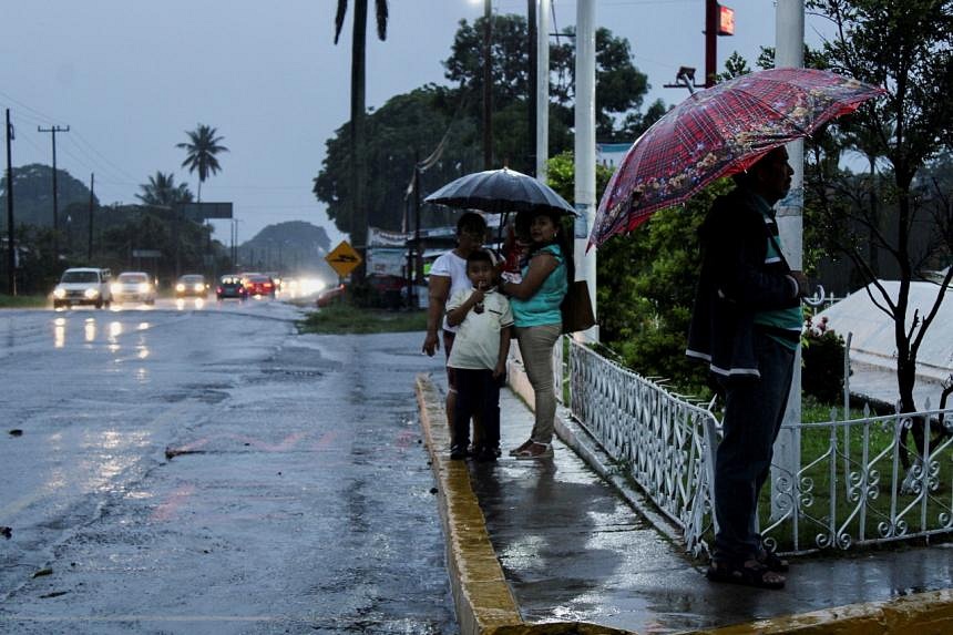 Hurricane Agatha strengthens en route towards south-west Mexico | The ...