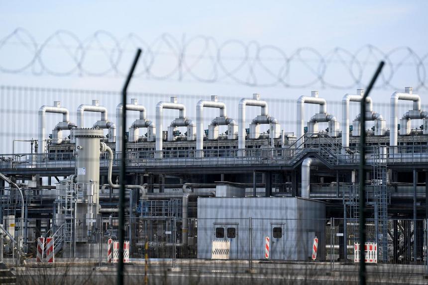 Germany announces steps to boost gas storage as Russia cuts supply ...
