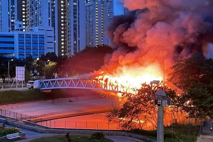 Hong Kong Fire Leaves 20,000 Households Without Power for 2 Days