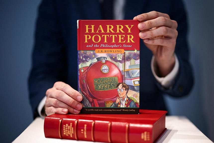 Harry Potter And The Philosopher's Stone celebrates 25 magical years ...