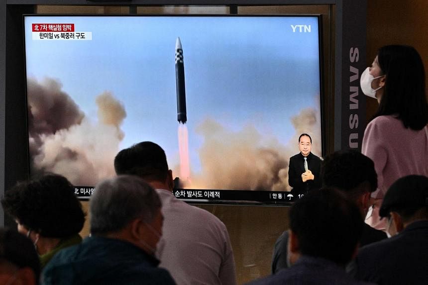 한국이 북한이 발사한 것으로 보이는 여러 미사일을 탐지했다.