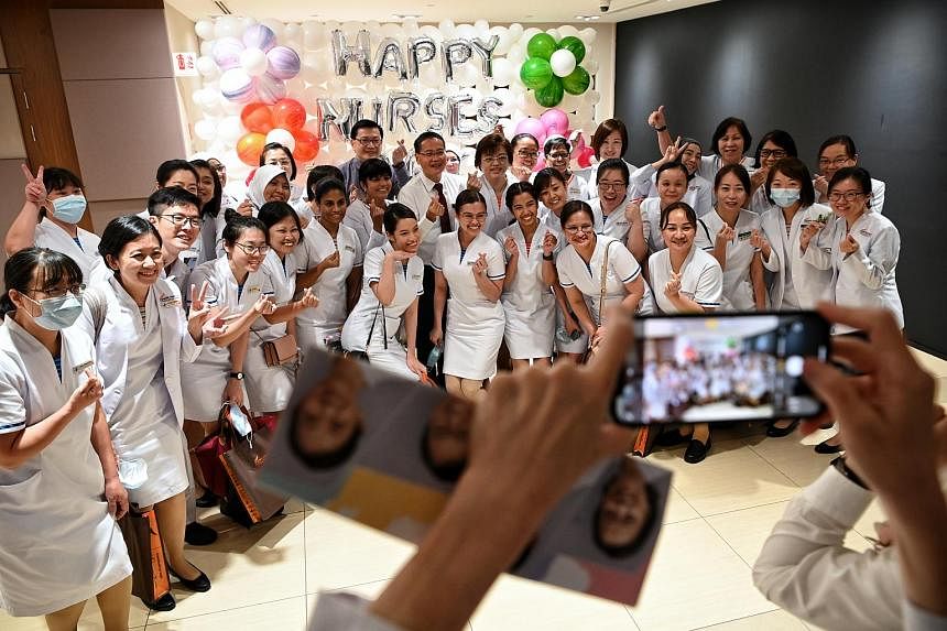 StarMed Specialist Centre - Wishing all nurses in Singapore a happy Nurses'  day 🏥 👩‍⚕️👨‍⚕️! Care packs were distributed to our nurses on Friday,  sending our appreciation to them for going beyond