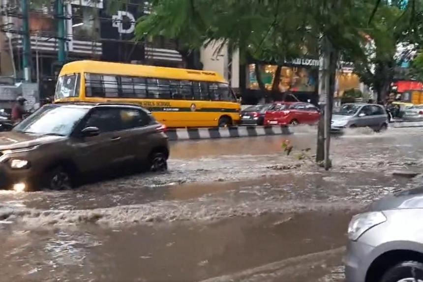 India's Bengaluru Hit By Flooding, Traffic Snarls After Heavy Rain ...