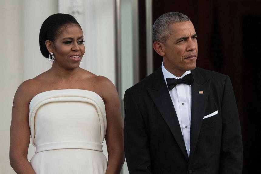 Barack And Michelle Obama Return To The White House For Portrait 