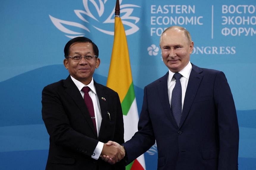 Putin Meets Myanmar Junta Chief, Hails 'positive' Ties | The Straits Times