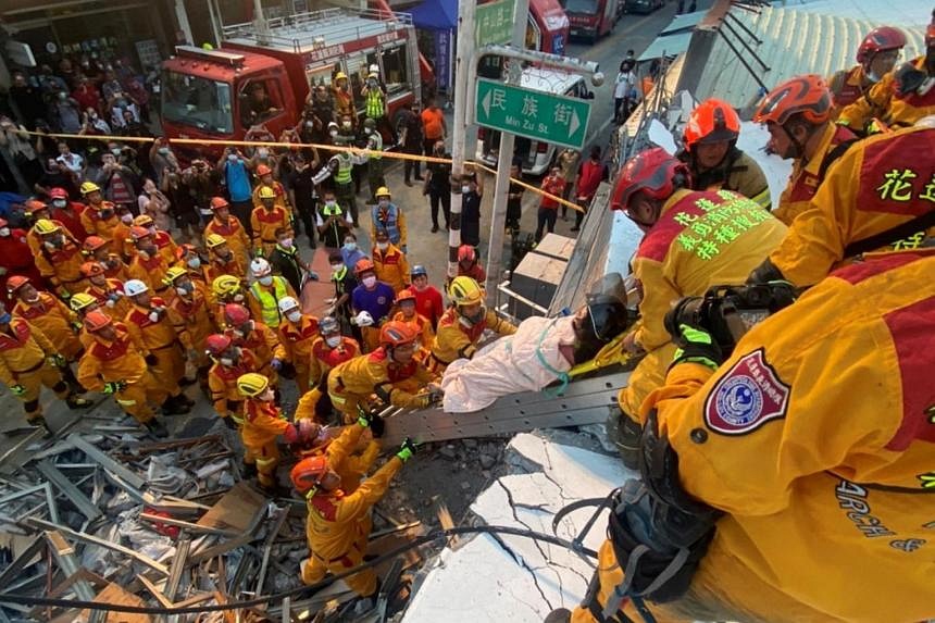 Strong Earthquake Hits Southern Taiwan; 1 Killed, Building Collapses ...