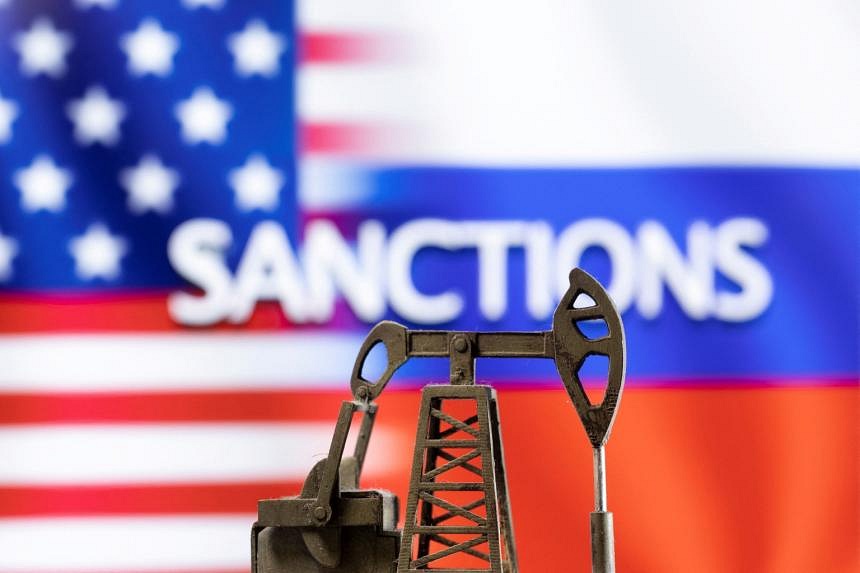 US Senators Want Secondary Sanctions On Russian Oil | The Straits Times