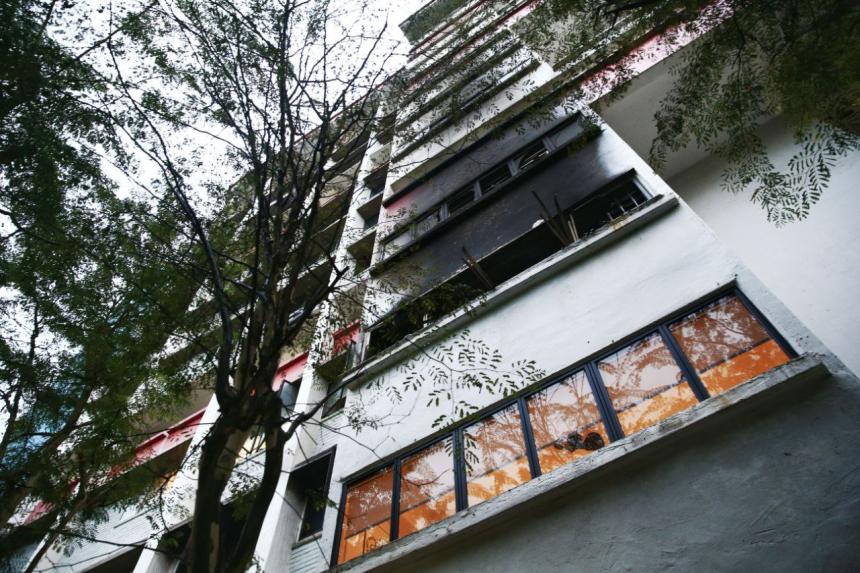 Man, 60, taken to hospital after fire breaks out in Marsiling flat; 80 ...