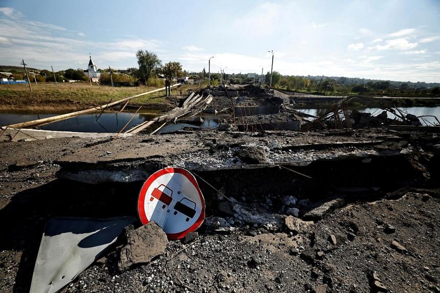 Russian-backed Forces Claim Gains Near Bakhmut In East Ukraine | The ...