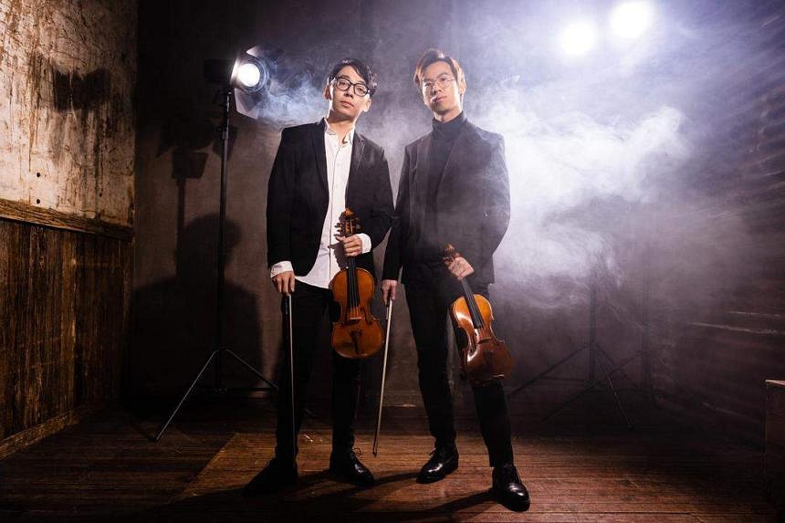 Popularising Classical Music Violin Duo TwoSet S Singapore Concert   Mendelssohn204MIL20x20SSO 3 1 