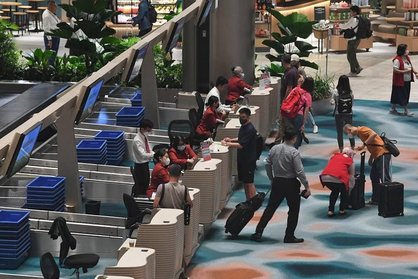 Singapore's Changi Airport to Reopen Terminals as Travel Jumps - BNN  Bloomberg