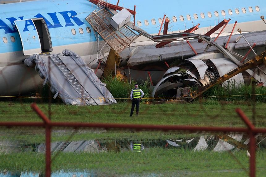 Korean Air Jet Overshoots Runway At Philippine Airport, No Injuries ...