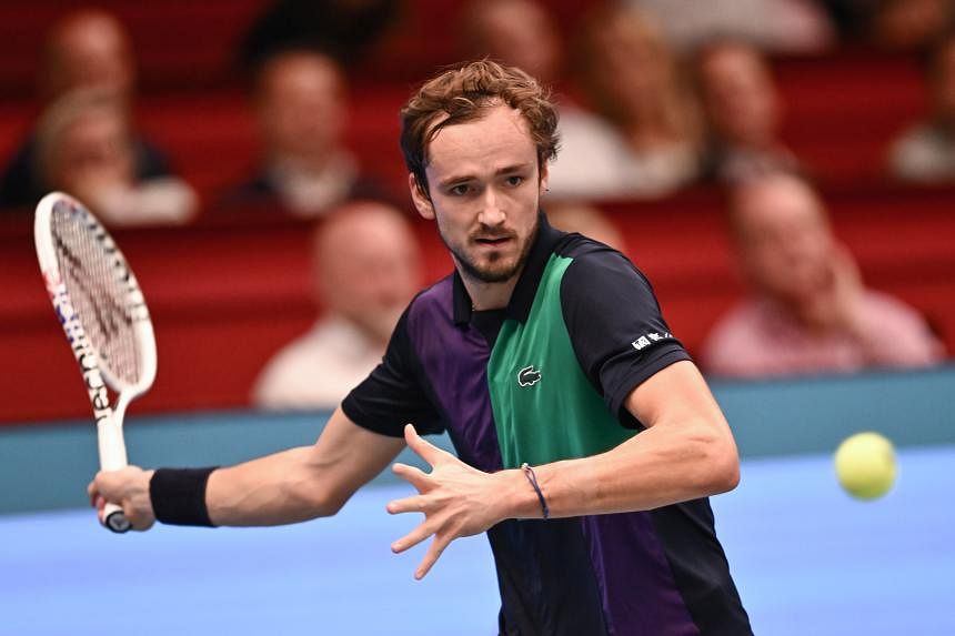 Daniil Medvedev seals Vienna Open title, while Felix Auger-Aliassime wins  the Swiss Indoors in Basel, Tennis News