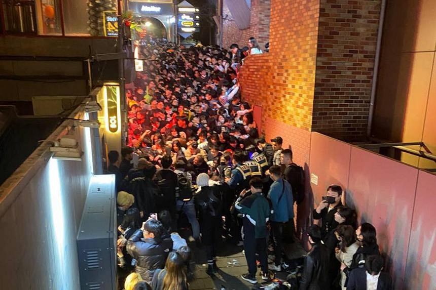 We’re Just Trying To Stay Alive: Singaporean Caught In Itaewon Crowd ...