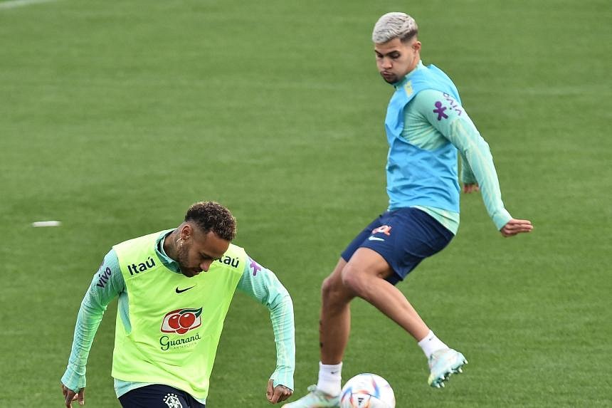 Brazil's Guimaraes and Telles suffer injury scares in training