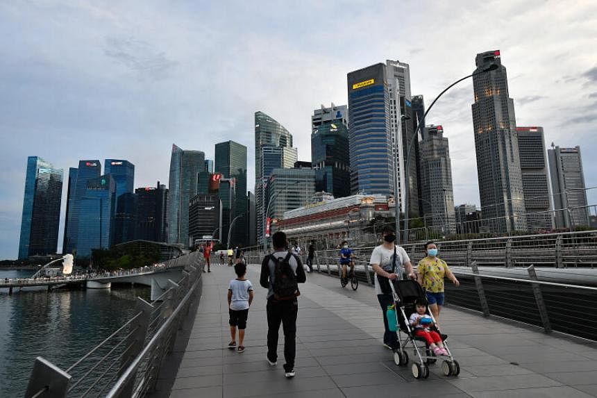 Singapore sees economic growth slowing to 0.52.5 in 2023 from 3.5