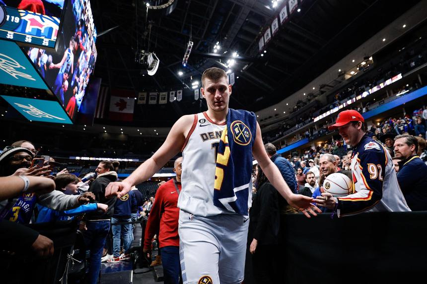Basketball Jokic's 40point tripledouble carries Nuggets, Nets and