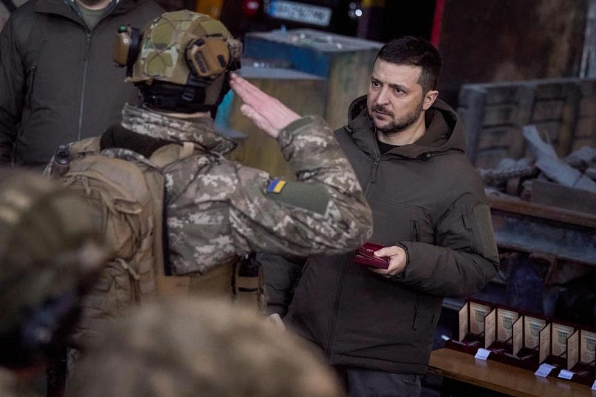 Ukraine's Zelensky Visits Front-line City Where Russian Army Faltering ...